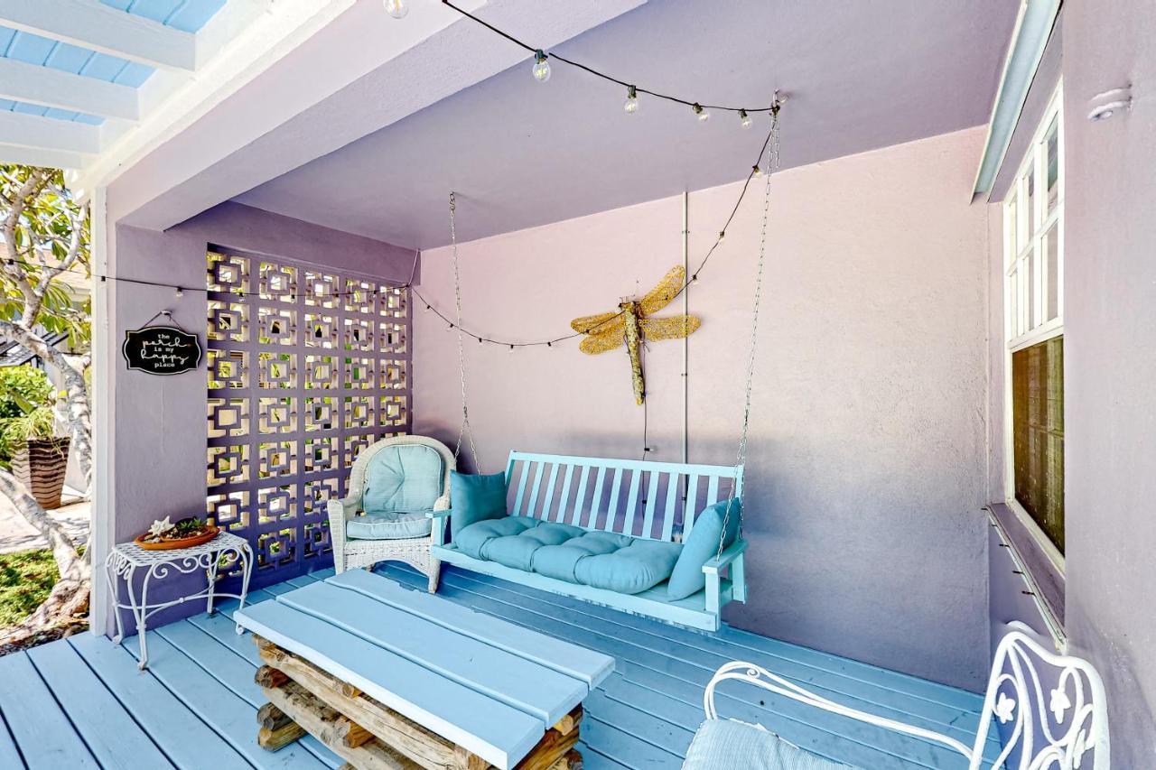 Purple Pelican Cottage Марко Айлънд Екстериор снимка
